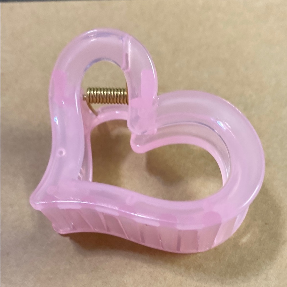 Scunci Pink Heart Hair Clip